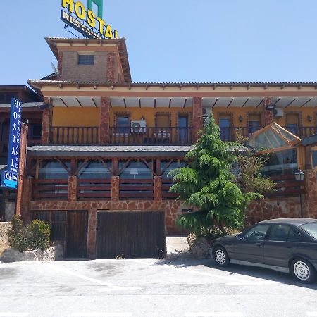 Hostal Sierra De Baza Bagian luar foto