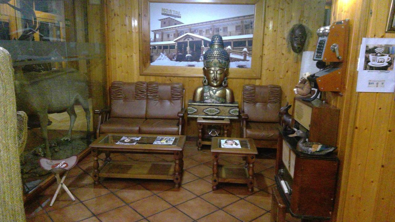 Hostal Sierra De Baza Bagian luar foto